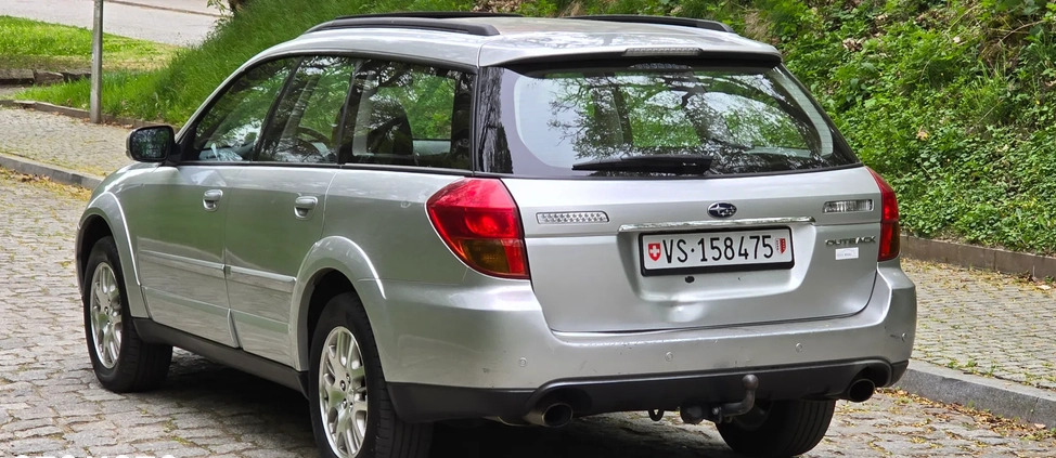 Subaru Outback cena 16500 przebieg: 165600, rok produkcji 2004 z Nysa małe 211